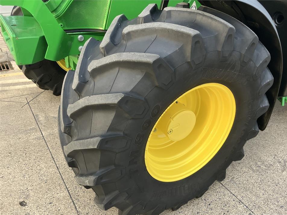 Tractor - John Deere 6R 150