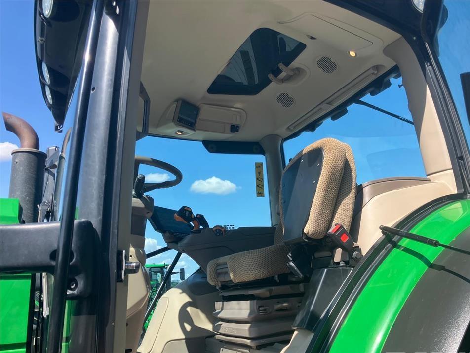 Tractor - John Deere 6R 155