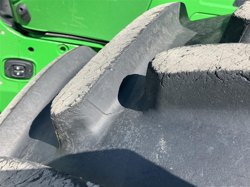 Tractor - John Deere 6R 155