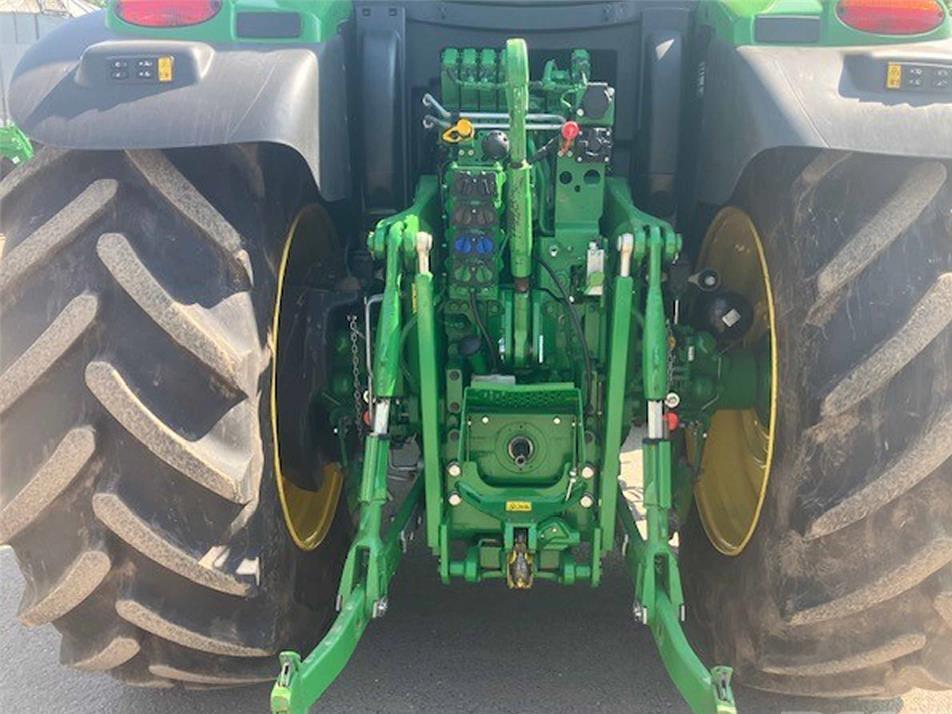 Tractor - John Deere 6R 185