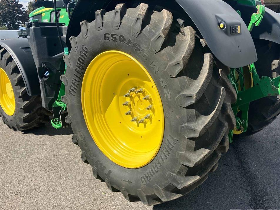 Tractor - John Deere 6R 195