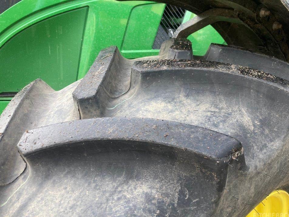 Tractor - John Deere 6R 215