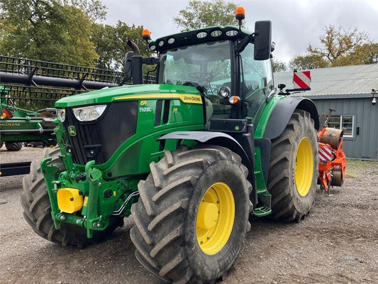 Tractor - John Deere 6R 215