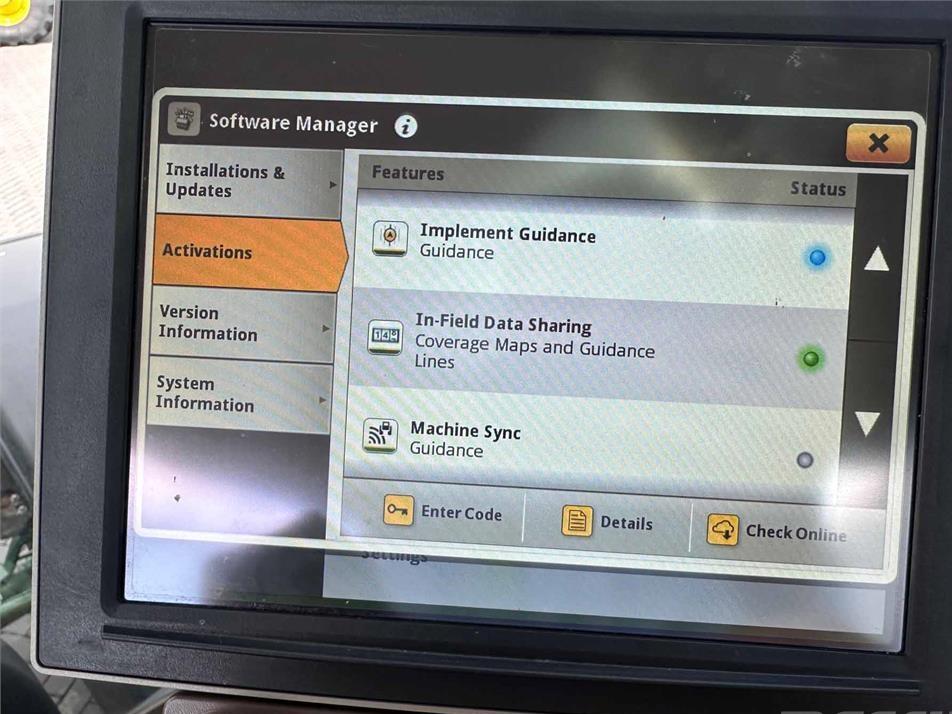 Tractor - John Deere 6R 215