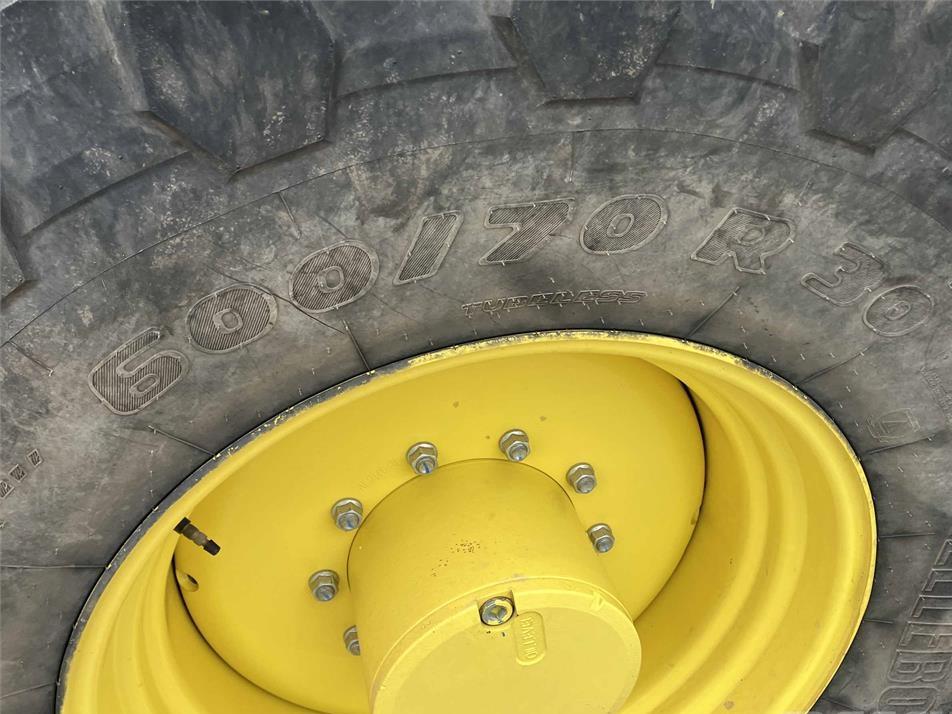 Tractor - John Deere 6R 250