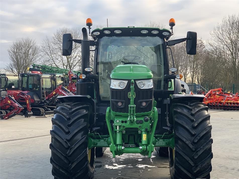 Tractor - John Deere 6R185