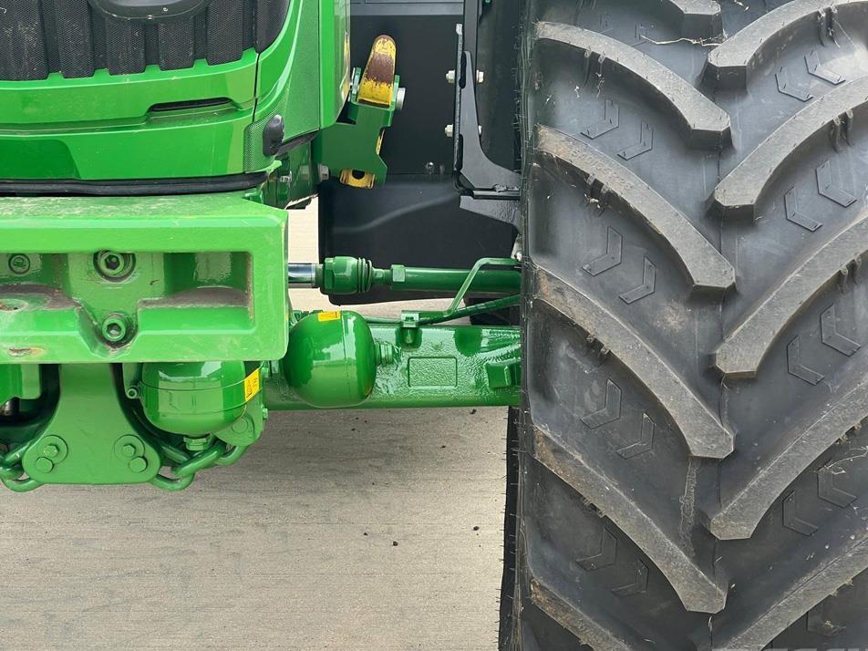 Tractor - John Deere 6R185