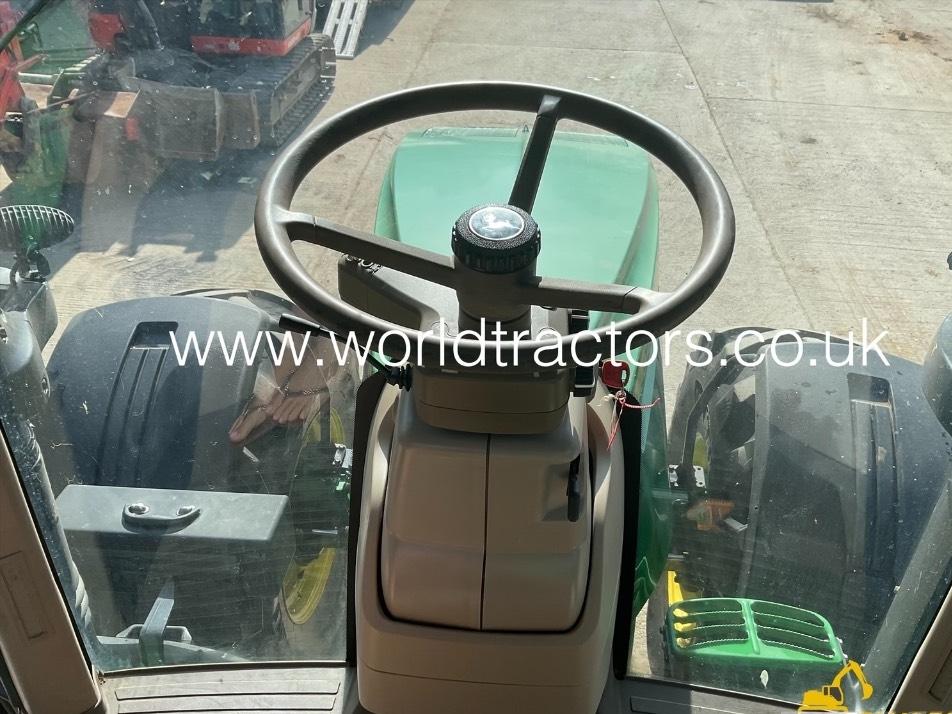 Tractor - John Deere 7310 R