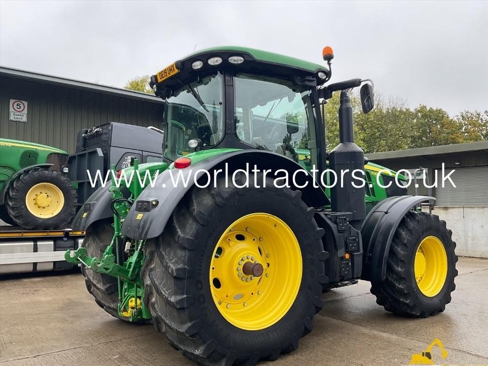 Tractor - John Deere 7310 R