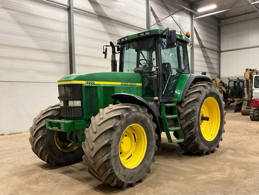 Tractor - John Deere 7710