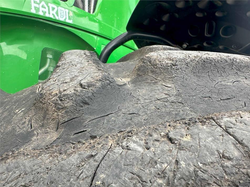 Tractor - John Deere 7R 270