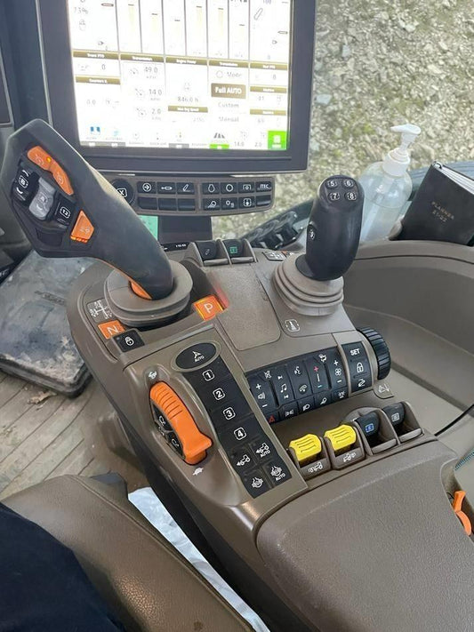 Tractor - John Deere 7R 330