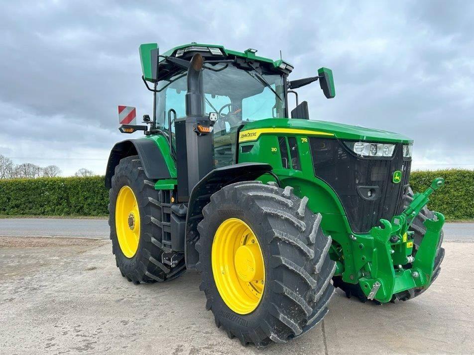 Tractor - John Deere 7R310