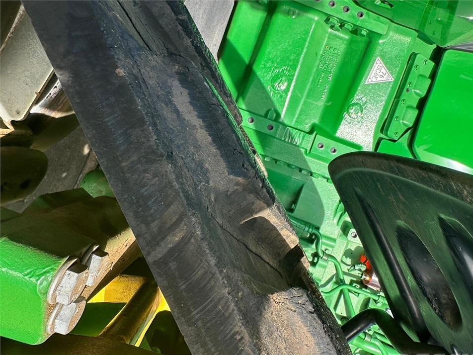 Tractor - John Deere 8RX 410