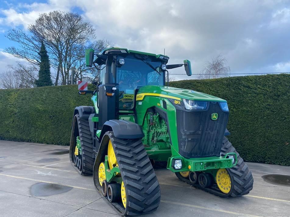 Tractor - John Deere 8RX370