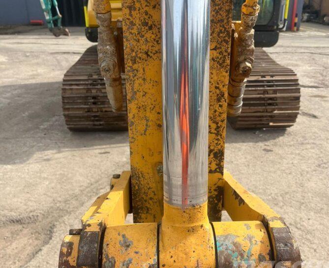 Excavator pe senile - Kobelco SK130LC-11