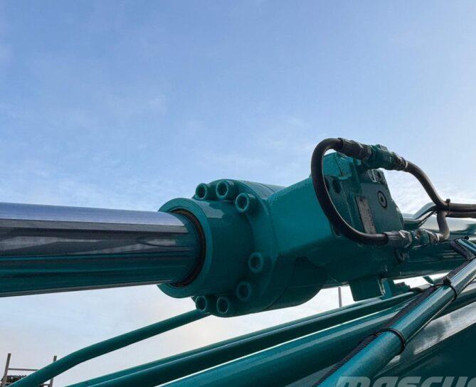 Excavator pe senile - Kobelco SK130LC-11