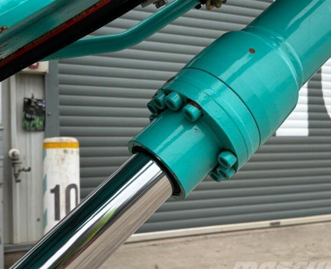 Excavator pe senile - Kobelco SK140SRLC-7