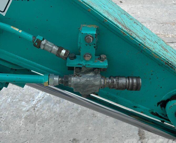 Excavator pe senile - Kobelco SK140SRLC-7