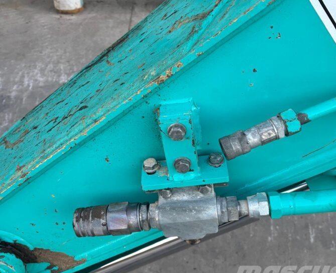 Excavator pe senile - Kobelco SK140SRLC-7