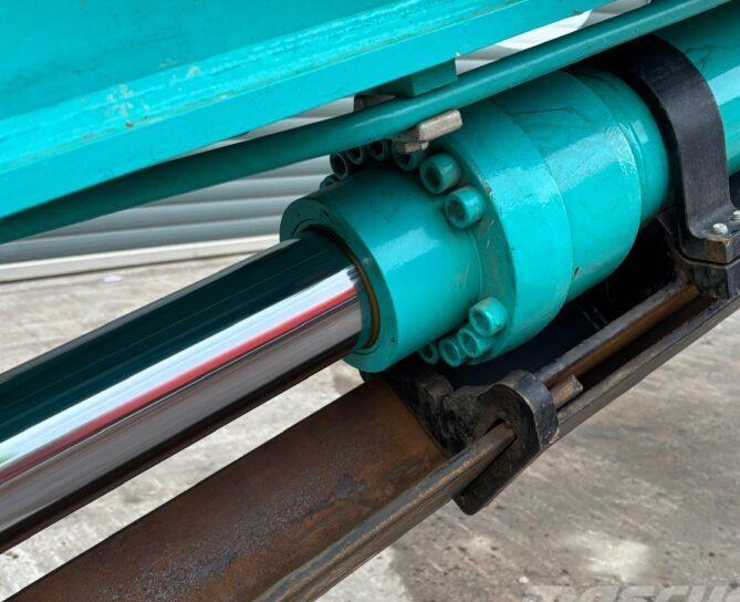 Excavator pe senile - Kobelco SK300 LC-11