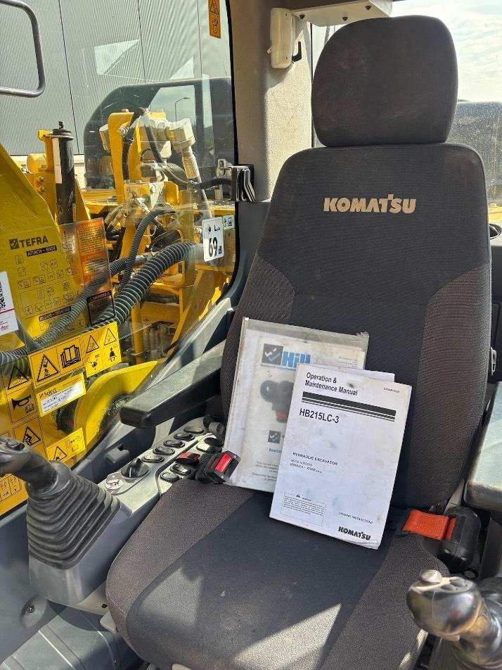 Excavator pe senile - Komatsu HB 215LC-3 HB 215 - PC 210 - PC210LC-11