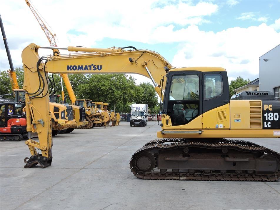 Excavator pe senile - Komatsu PC180LX-7