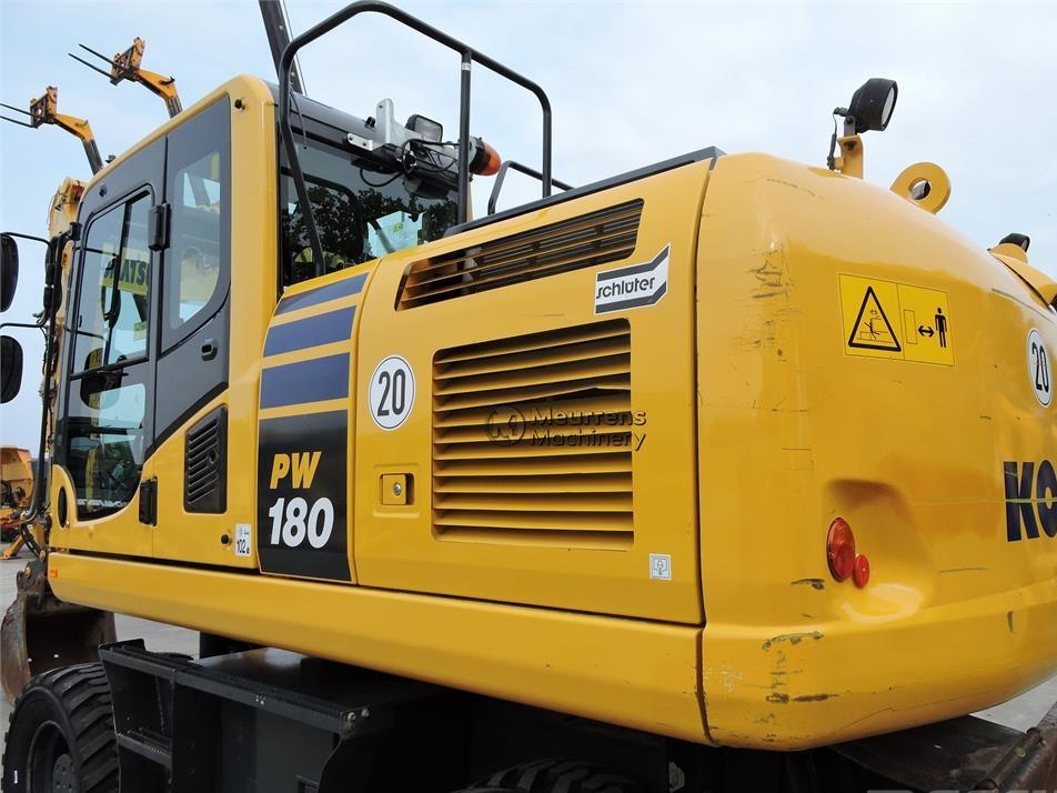 Excavator pe roti - Komatsu PW180-10 German+New tyres