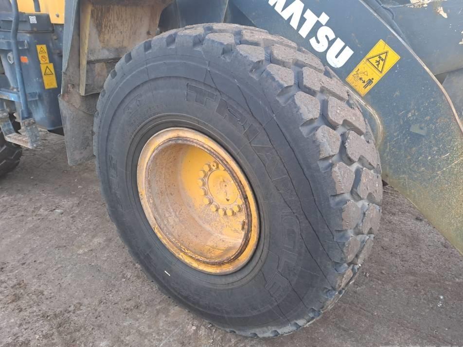 Incarcator frontal - Komatsu WA 320 PZ-6