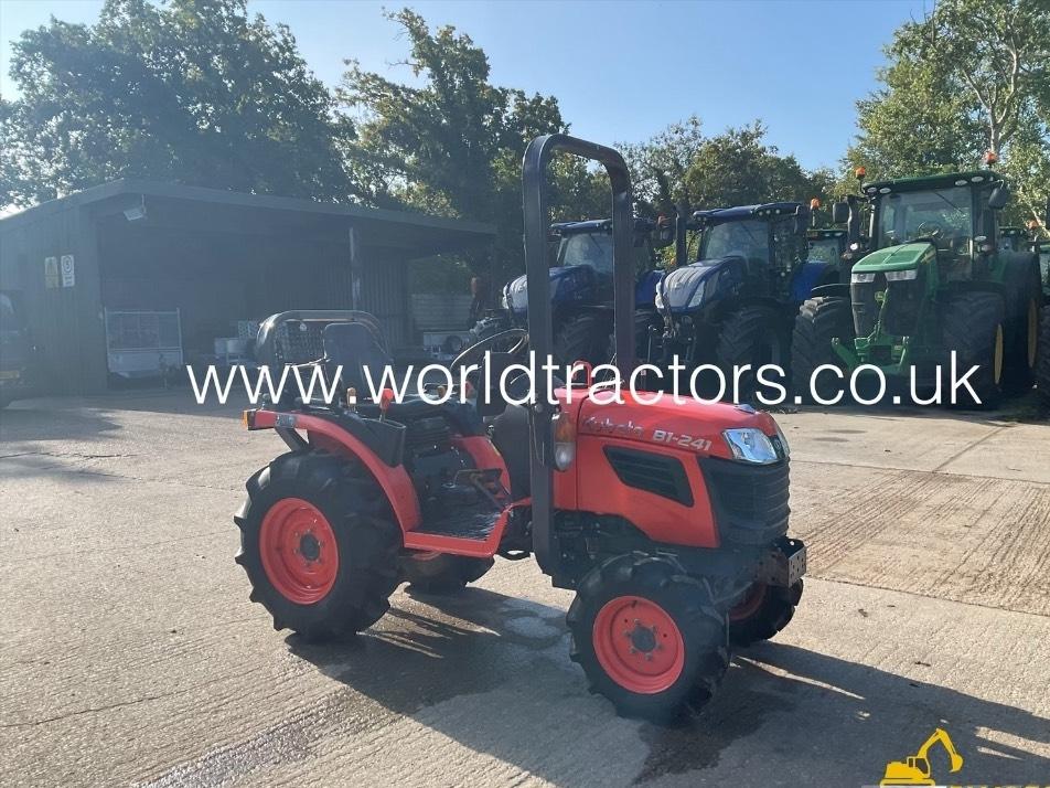 Tractor - Kubota B 1241