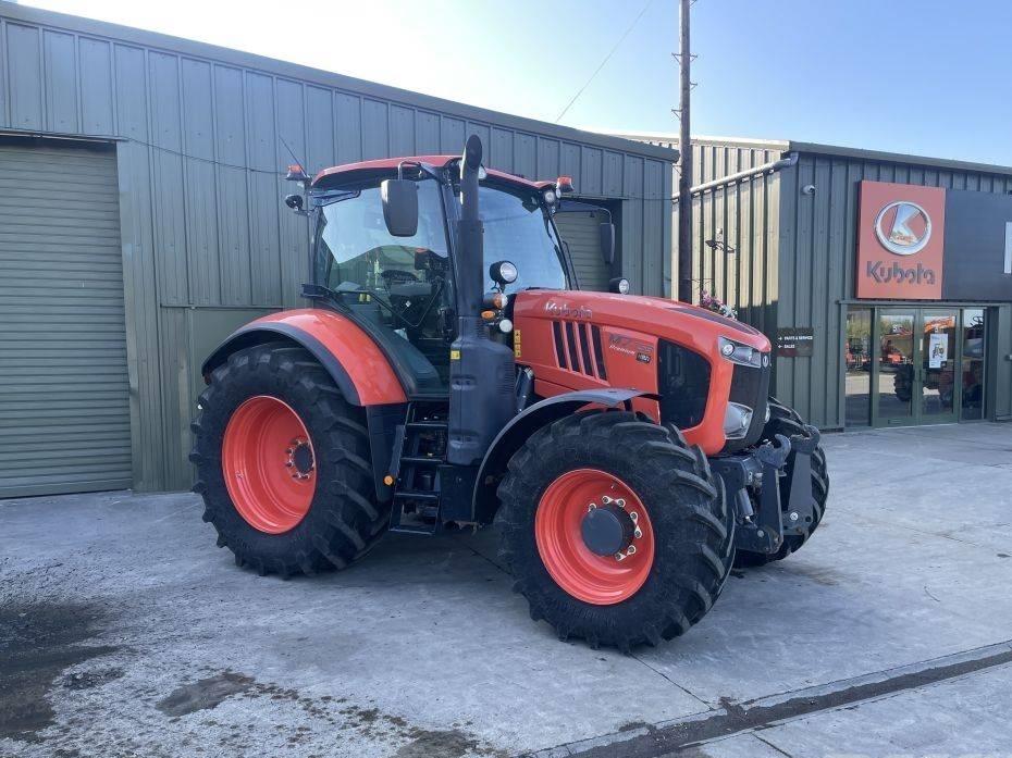 Tractor - Kubota M 7153