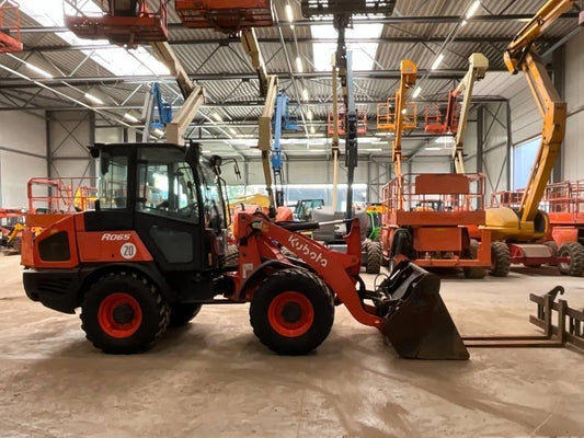 Incarcator frontal - Kubota R 065