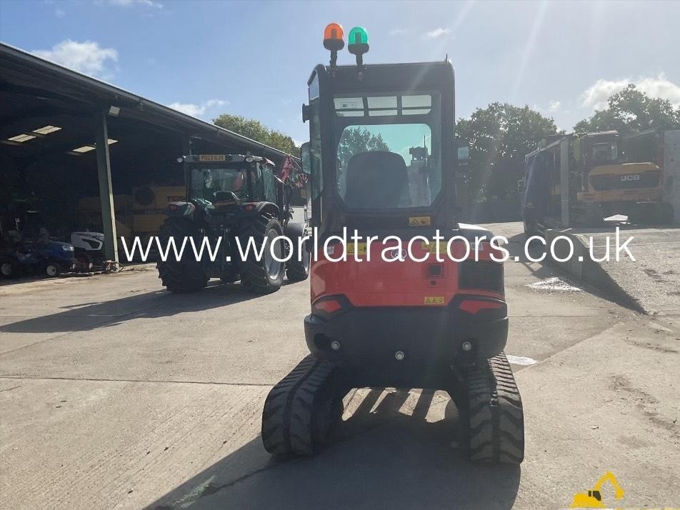 Miniexcavator - Kubota U 27-4