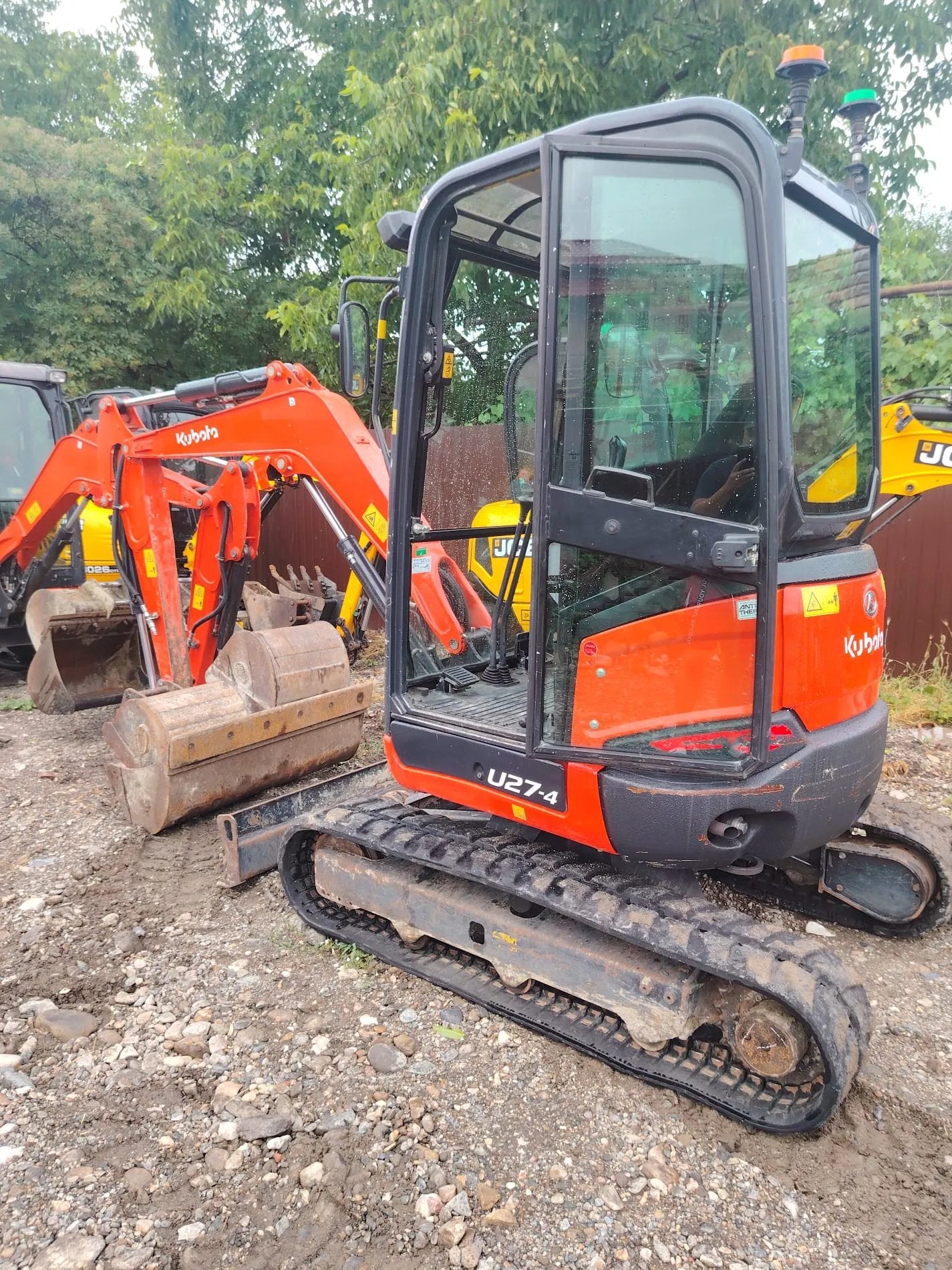 Minbiexcavator- Kubota U27