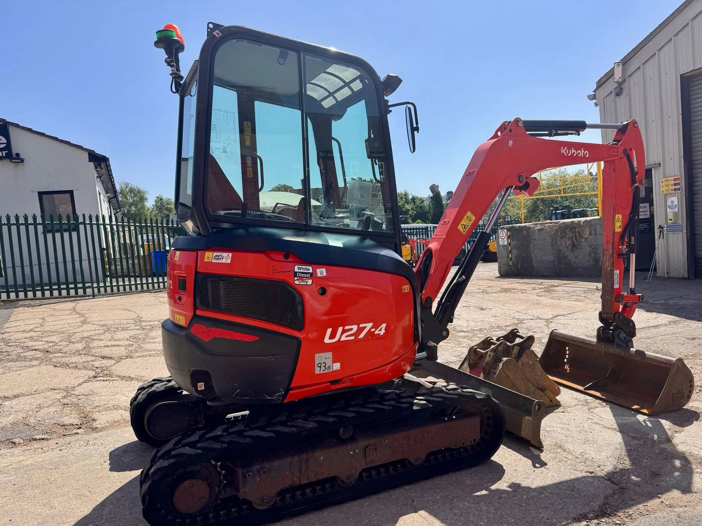 Utilaj - Kubota U27 - VASTech Machinery