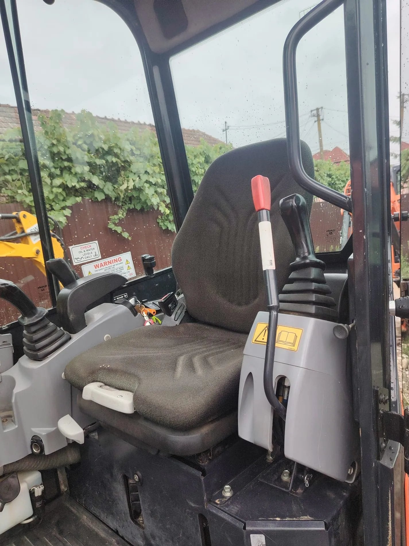 Minbiexcavator- Kubota U27