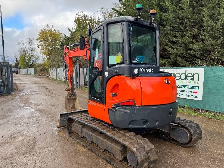 Miniexcavator - Kubota U48-4