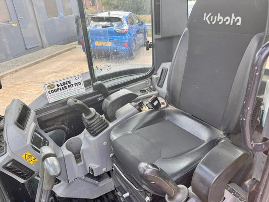 Miniexcavator- Kubota U48