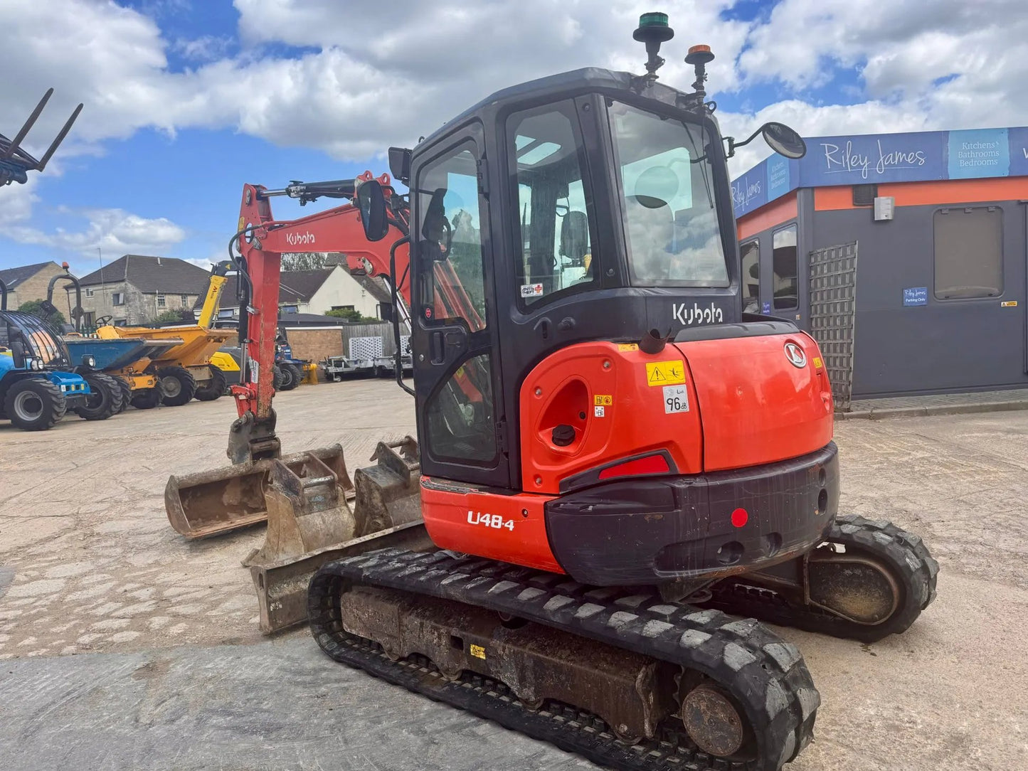 Utilaj - Kubota U48 - VASTech Machinery
