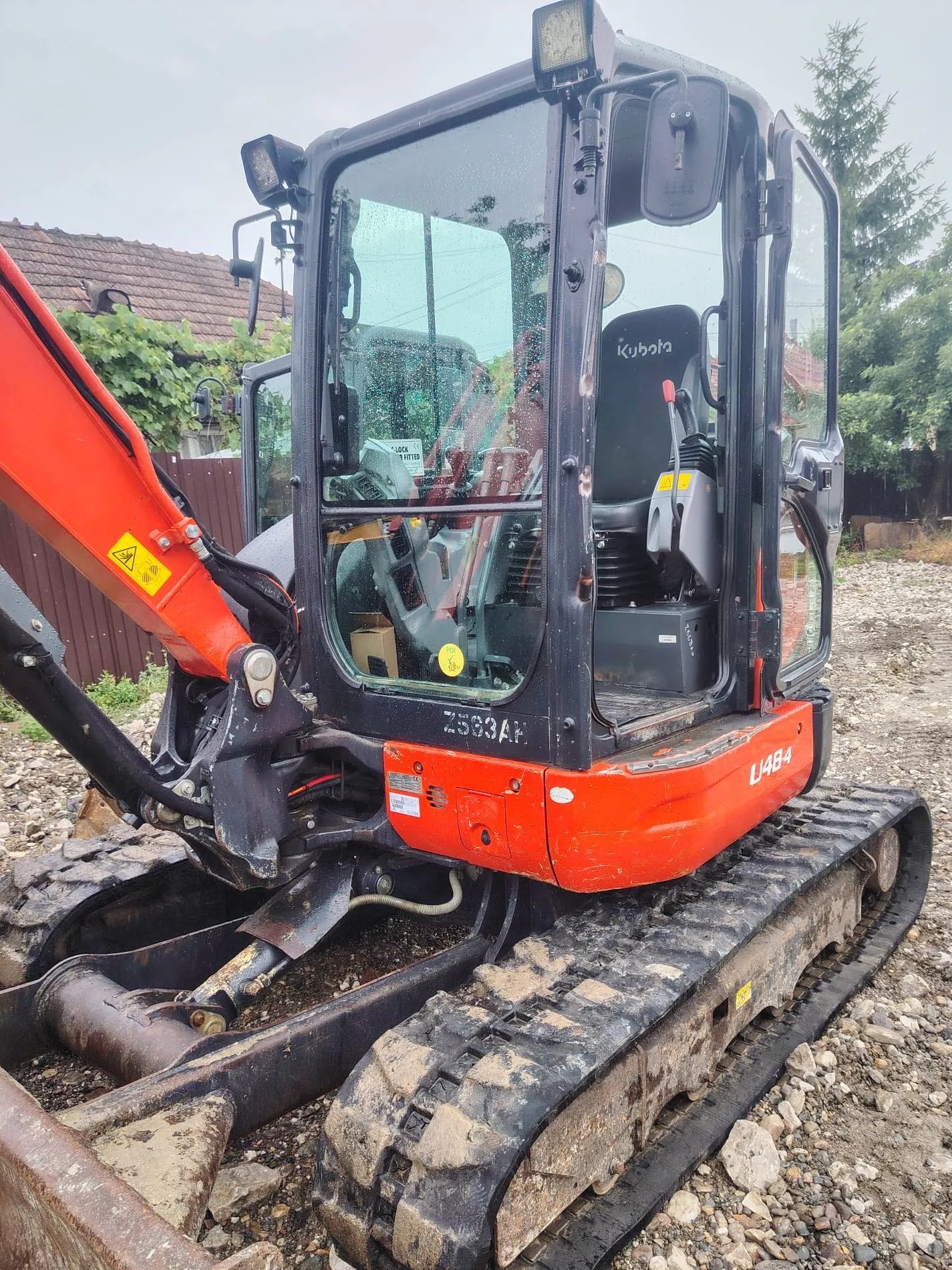 Kubota U48