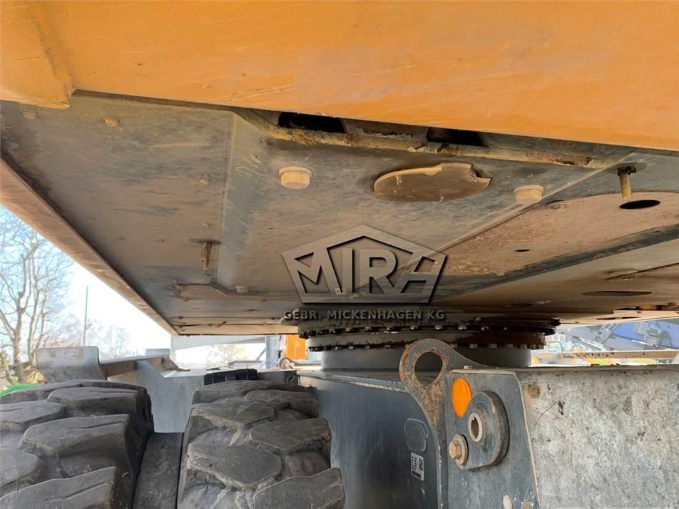 Excavator pe roti - Liebherr A 920 Litronic