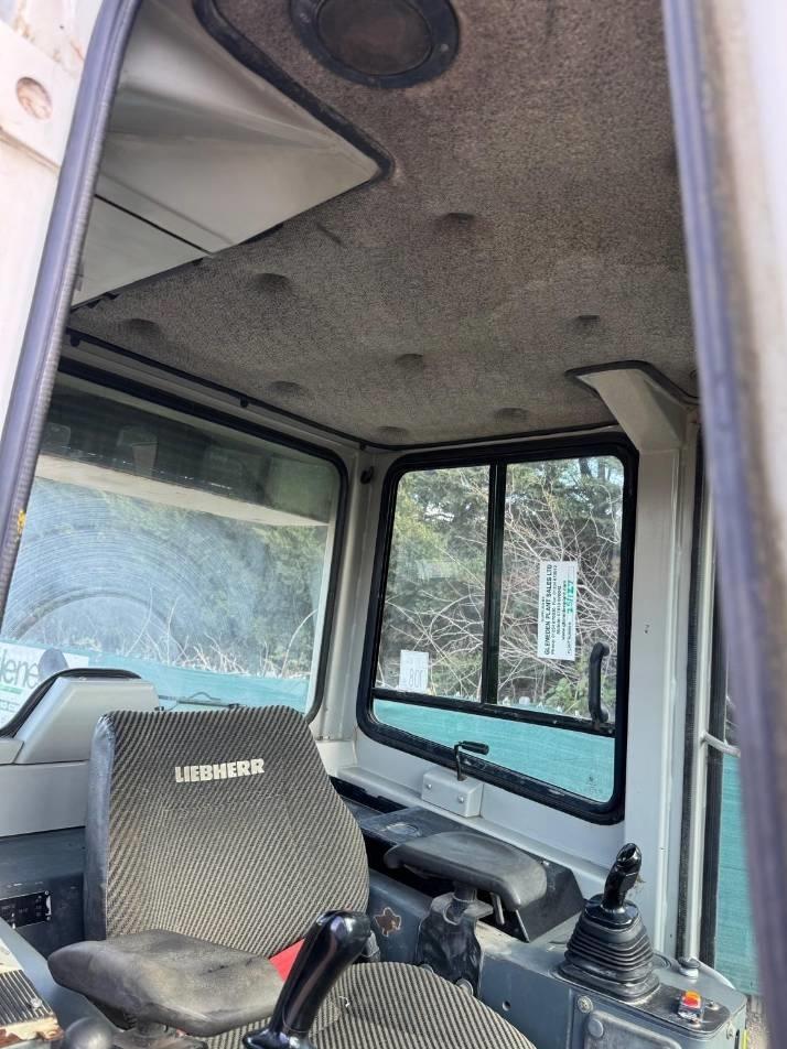 Incarcator frontal - Liebherr LR 614