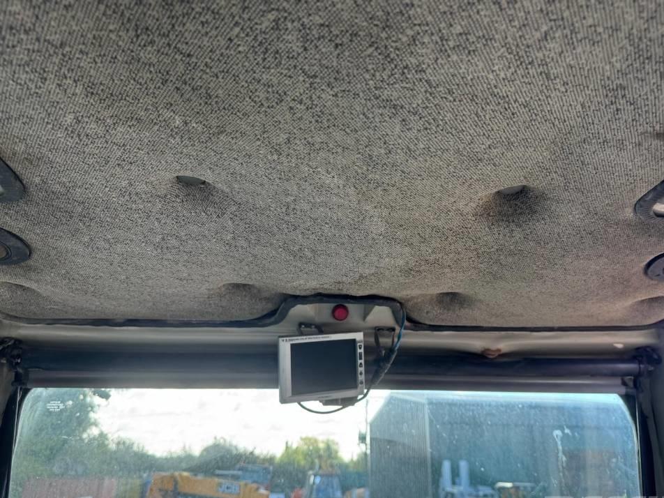 Incarcator frontal - Liebherr LR 614