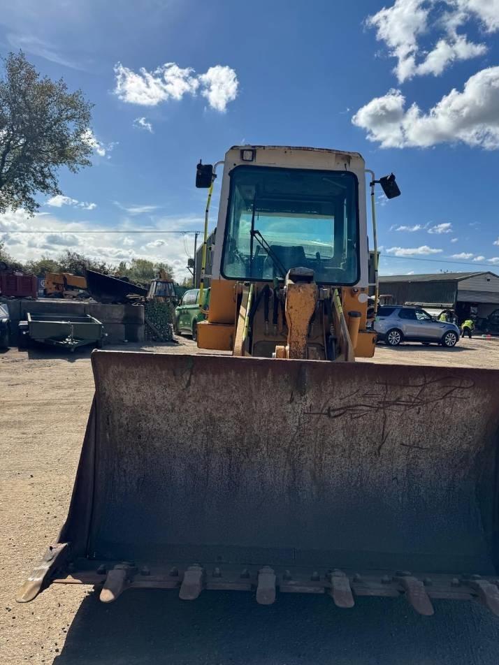 Incarcator frontal - Liebherr LR 614