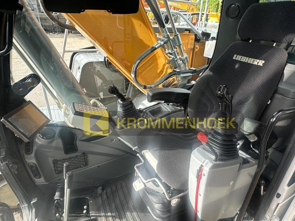 Excavator pe senile - Liebherr R 924 LC Likufix SWA48