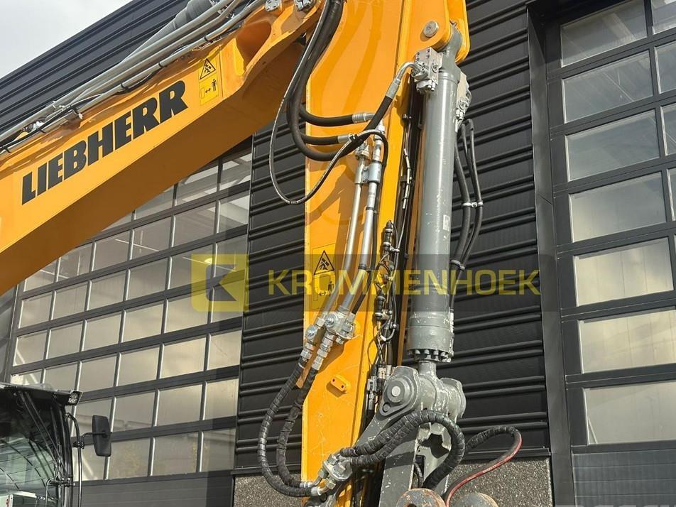 Excavator pe senile - Liebherr R 924 LC Likufix SWA48