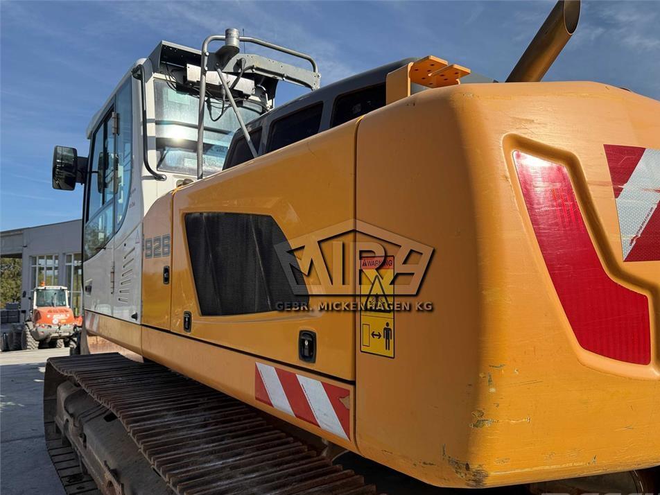 Excavator pe senile - Liebherr R 926 LC