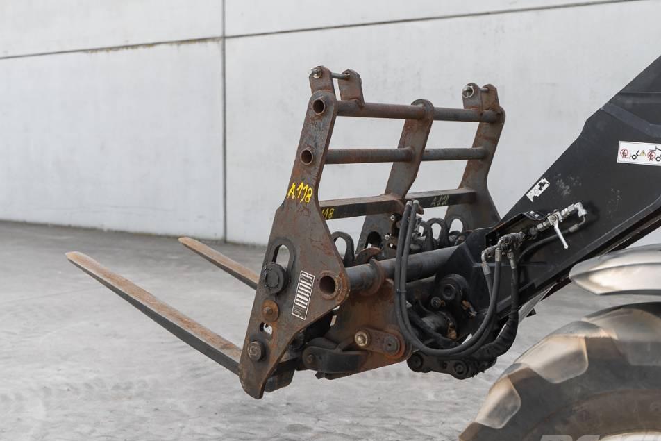 Incarcator telescopic - Manitou MLT 630