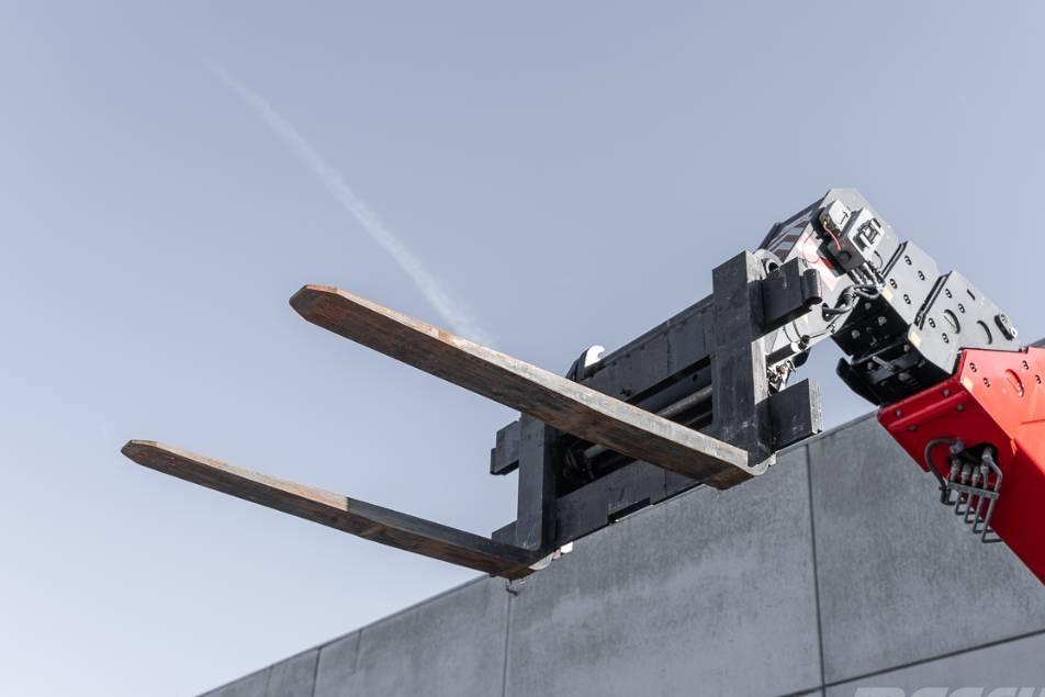 Incarcator telescopic - Manitou MRT 1845