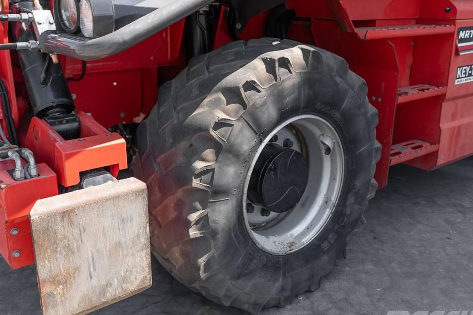 Incarcator telescopic - Manitou MRT 2150 Plus